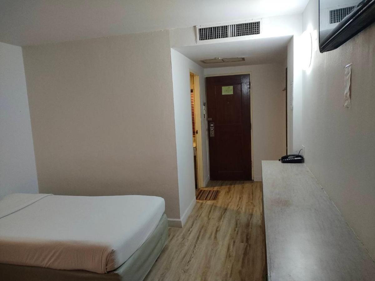Intertower Hotel Sungai Kolok エクステリア 写真