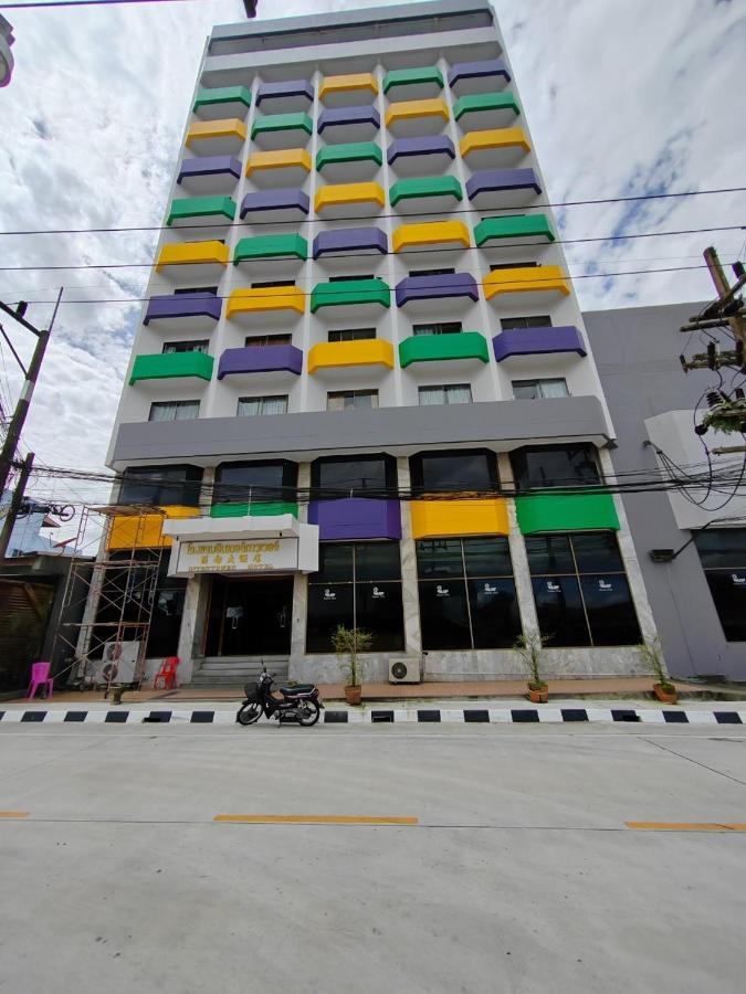 Intertower Hotel Sungai Kolok エクステリア 写真